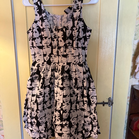 Folter Dresses & Skirts - Folter retrolicious Andy Warhol Pop Art Cotton dress